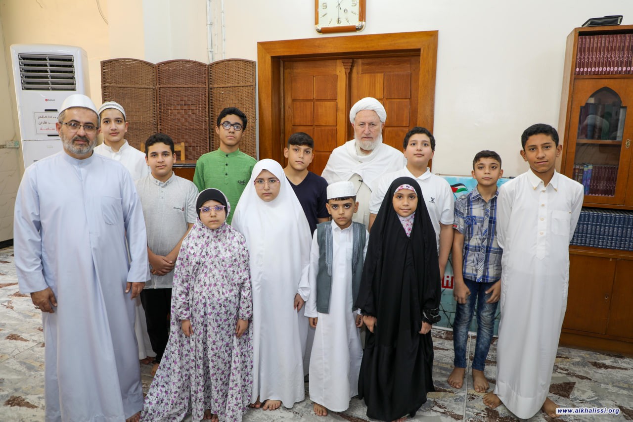 تخريج الدورة الأولى من "فتية الإيمان" في مدرسة الإمام الخالصي